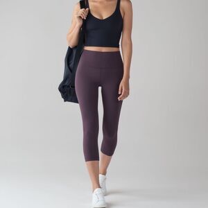 lululemon wunder under high rise tight full on luxtreme in black currant size 4